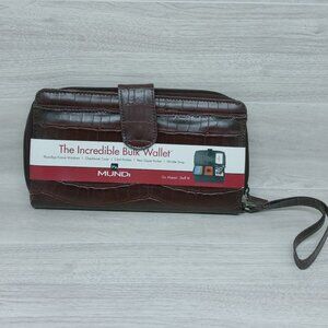 MUNDI Women's Incredible Bulk Wallet Crocodile 8in x 4.5in